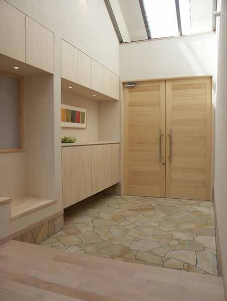 木原ホーム戸建住宅モデルハウスのエントランス部分のインテリアデザインです。