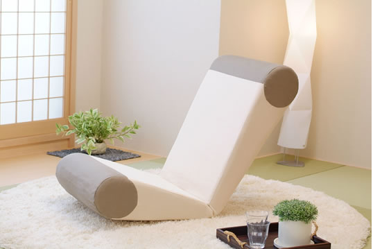 株式会社イーノ（旧ノダコー株式会社）peace座椅子の商品開発デザインに携わらせていただきました。